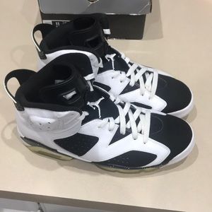 Retro Air Jordan 6 “Oreo” size 11
